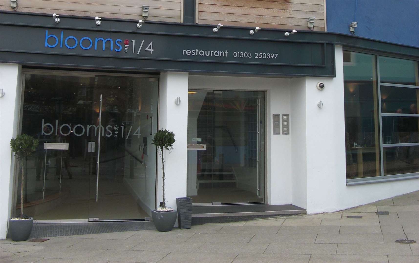 Blooms @ the 1/4 in the Old High Street, Folkestone, will close today