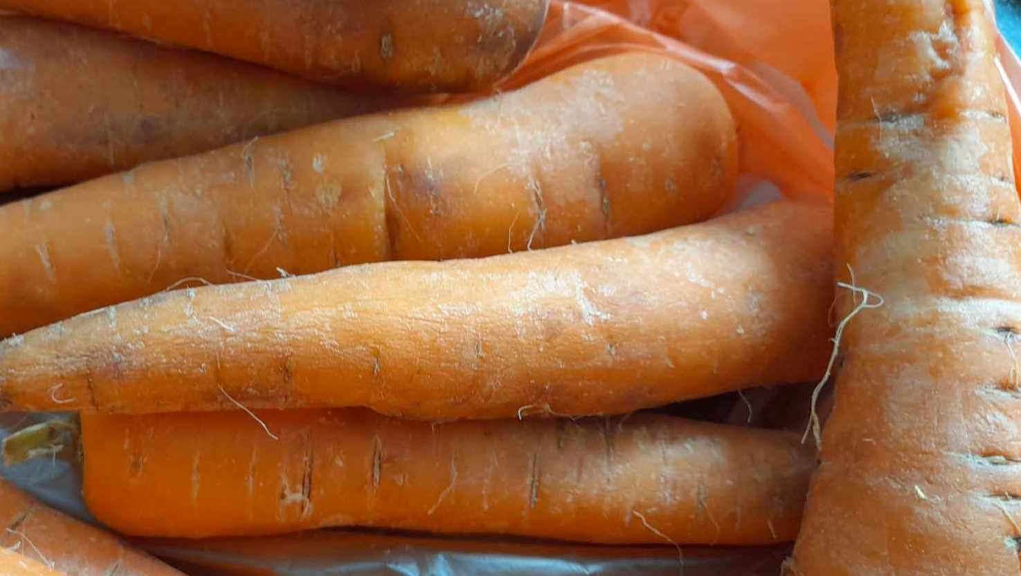 She added if she were shopping in store, she would not buy these carrots, so why should she receive them in her home delivery