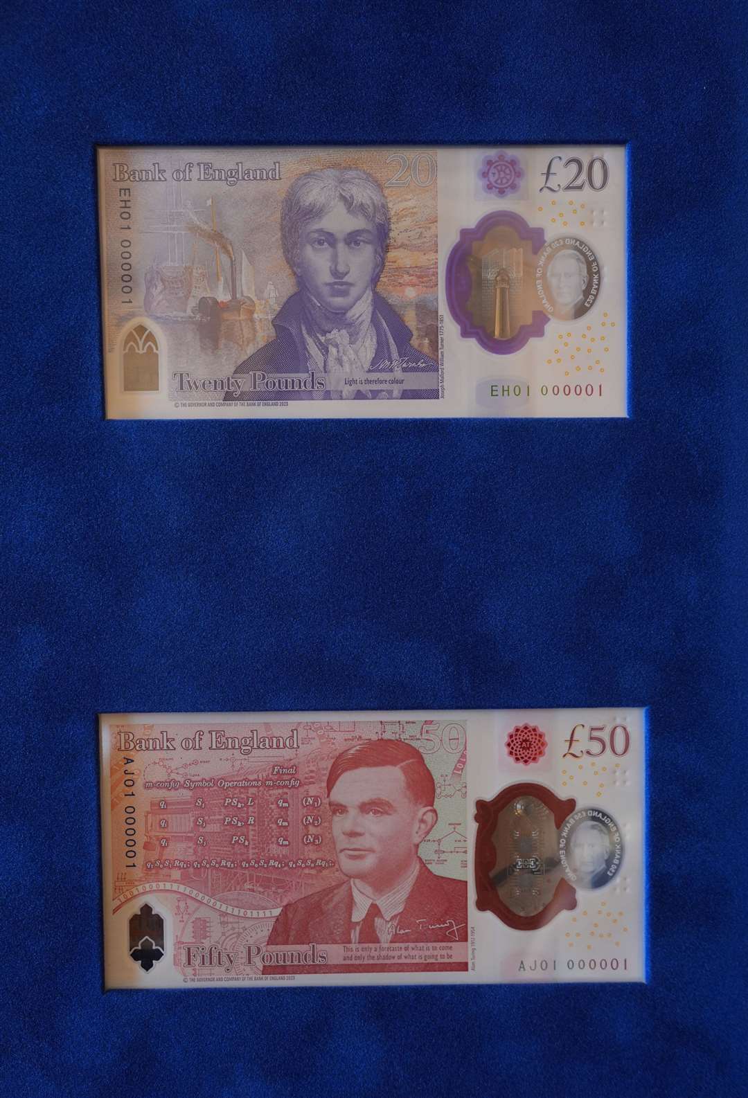 The King liked the “elegant” £20 and £50 notes (Yui Mok/PA)
