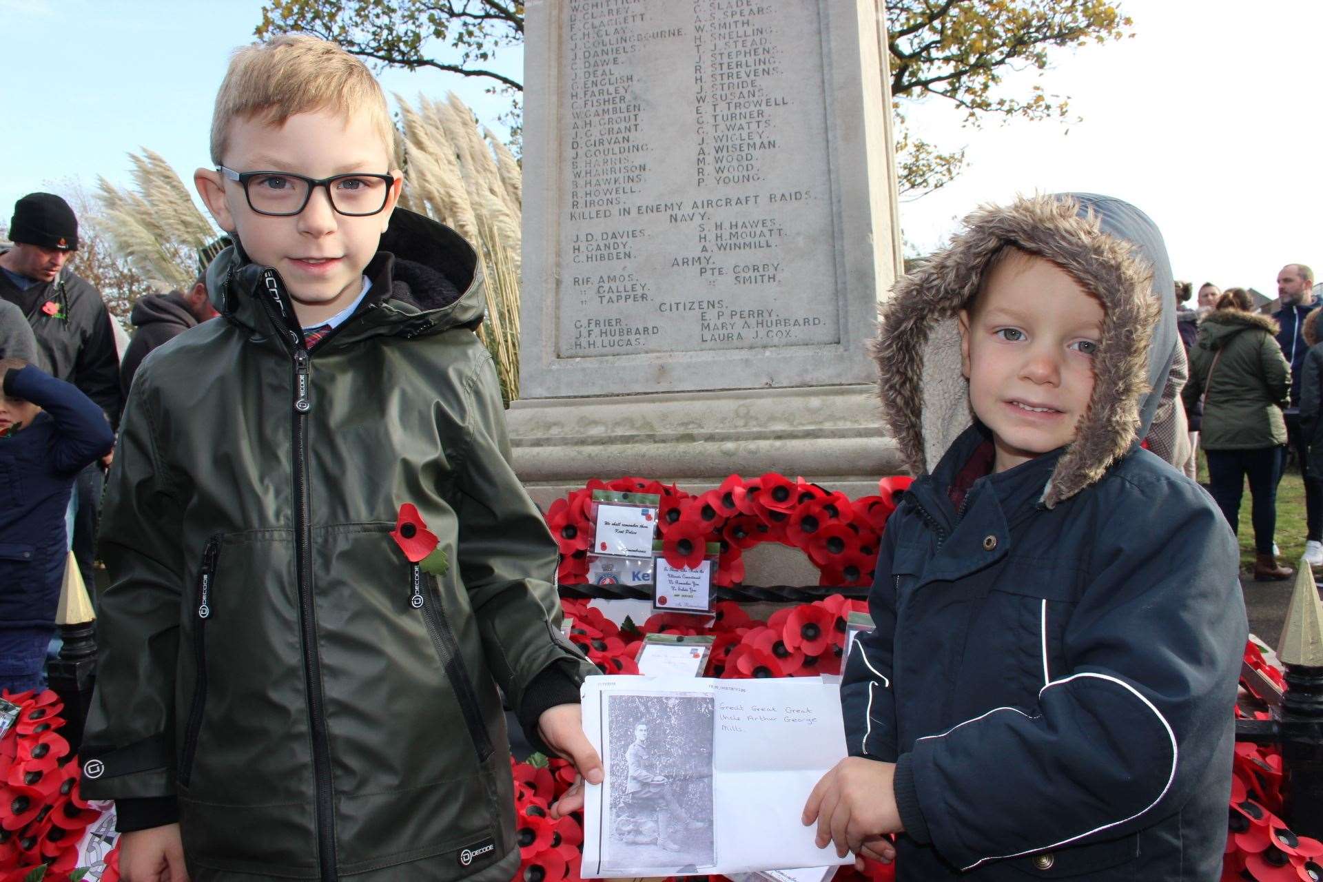 Samuel and Nicholas Nurden at the Sheerness war memorial (21037086)