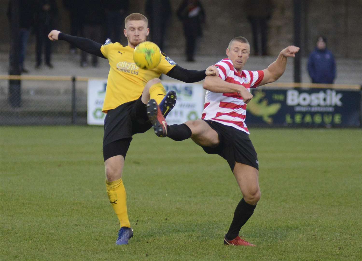 Finn O'Mara challenges for the ball during Folkestone's win over Kingstonian Picture: Paul Amos