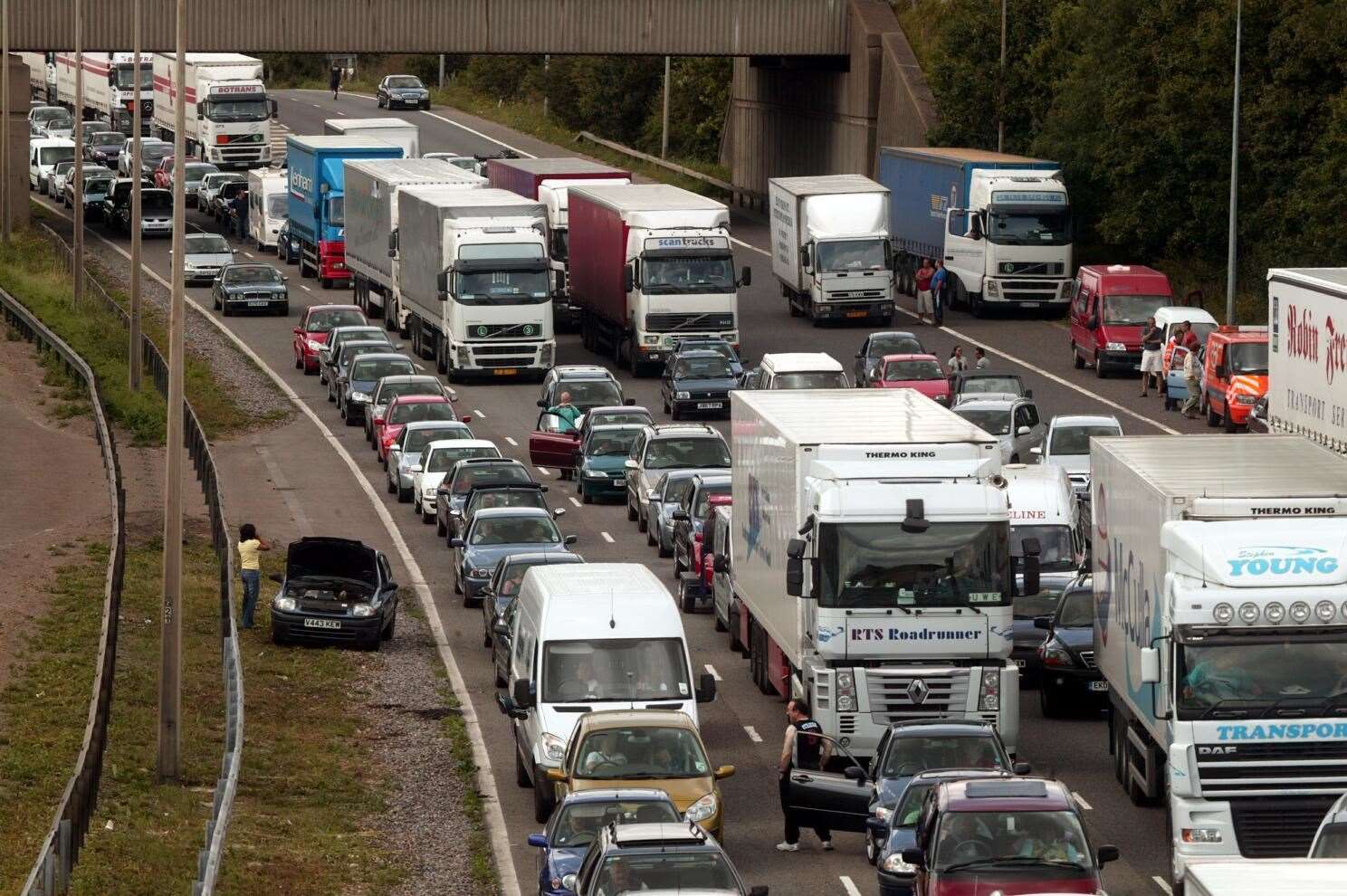Expect more M25 delays