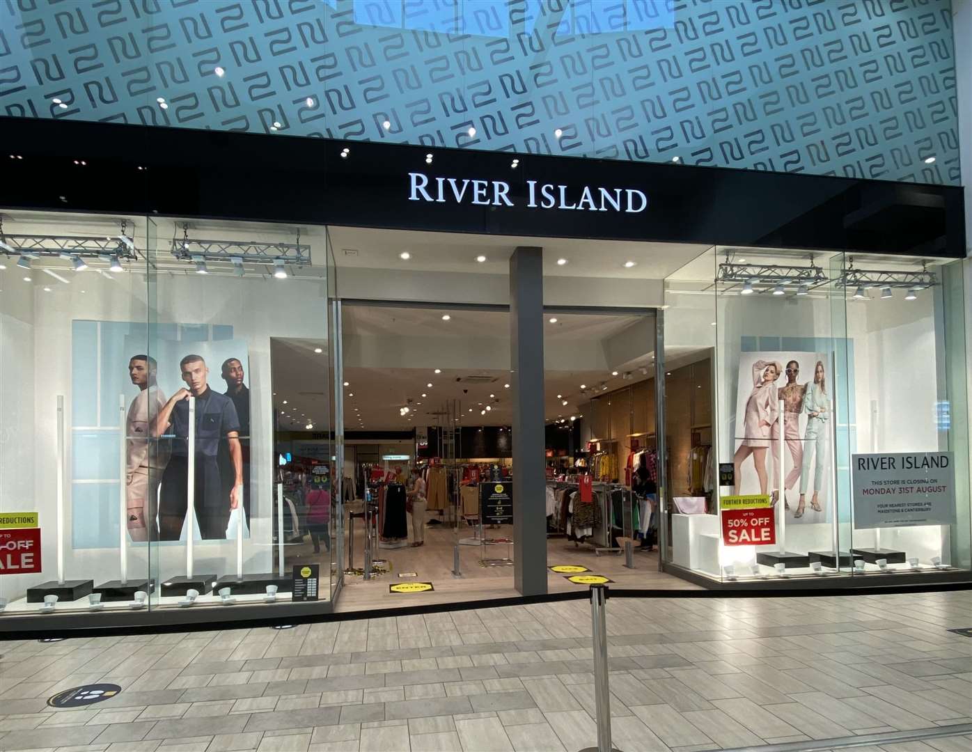Ashford's River Island store is to close
