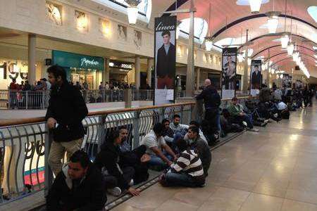 Fans queue for the new iPhone 5 at the Apple store in Bluewater.