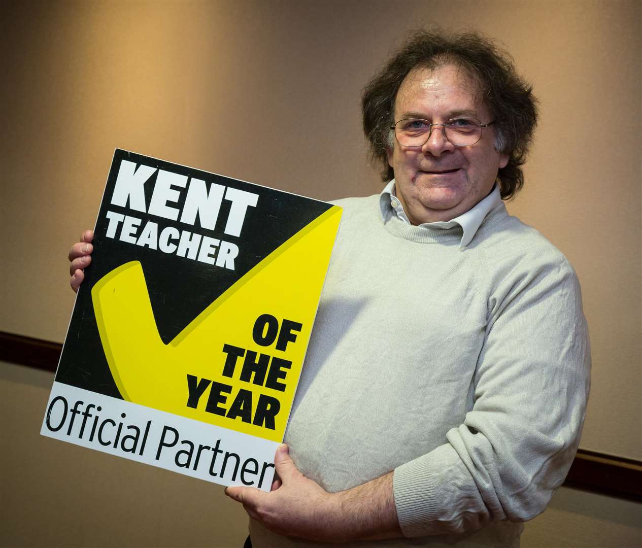 Richard Langshaw of Loop CR is on the judging panel for the Kent Teacher of the Year Awards.