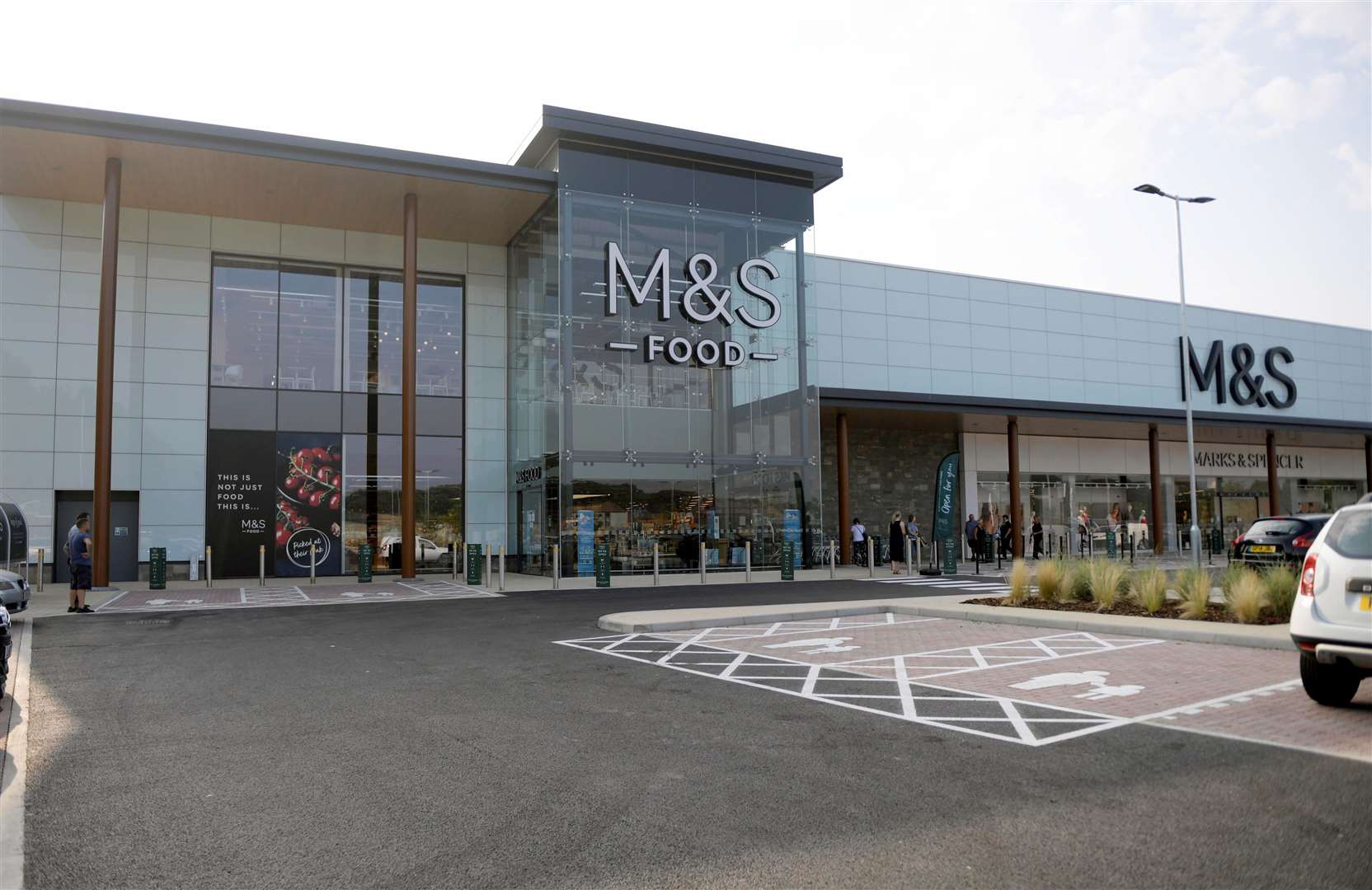 A known shoplifter is suspected to have stolen from the M&S at Eclipse Park