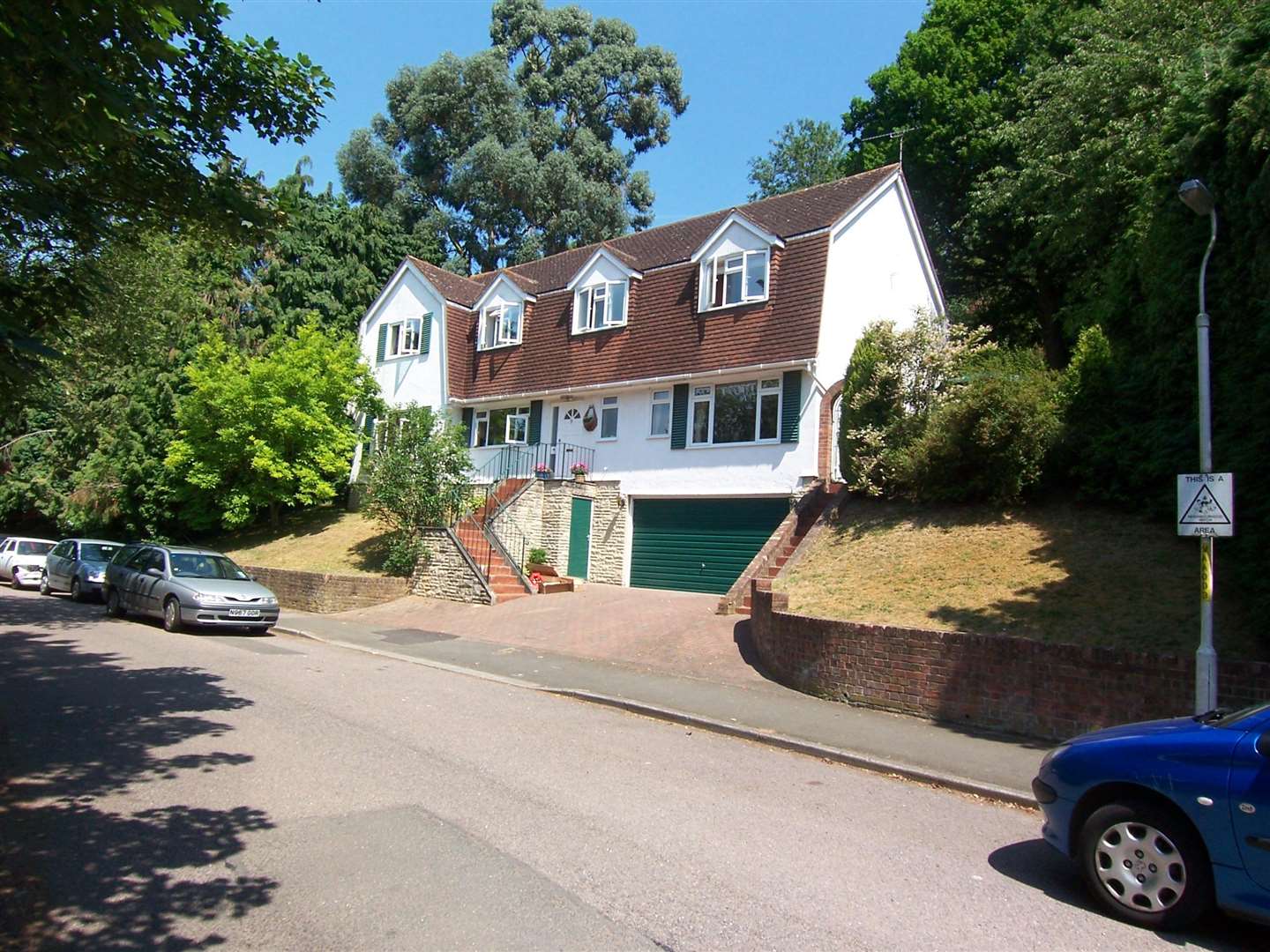 A lovely house in Valley Drive, Sevenoaks