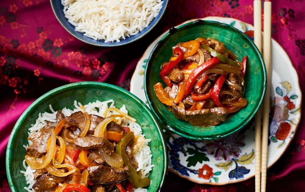 Kwoklyn Wan: Beef and Onion with Mixed Peppers
