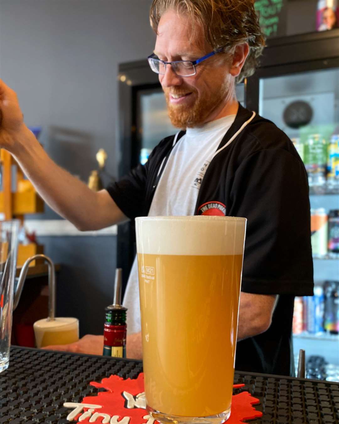 Head brewer Calvin Gear pours a refreshing looking pint