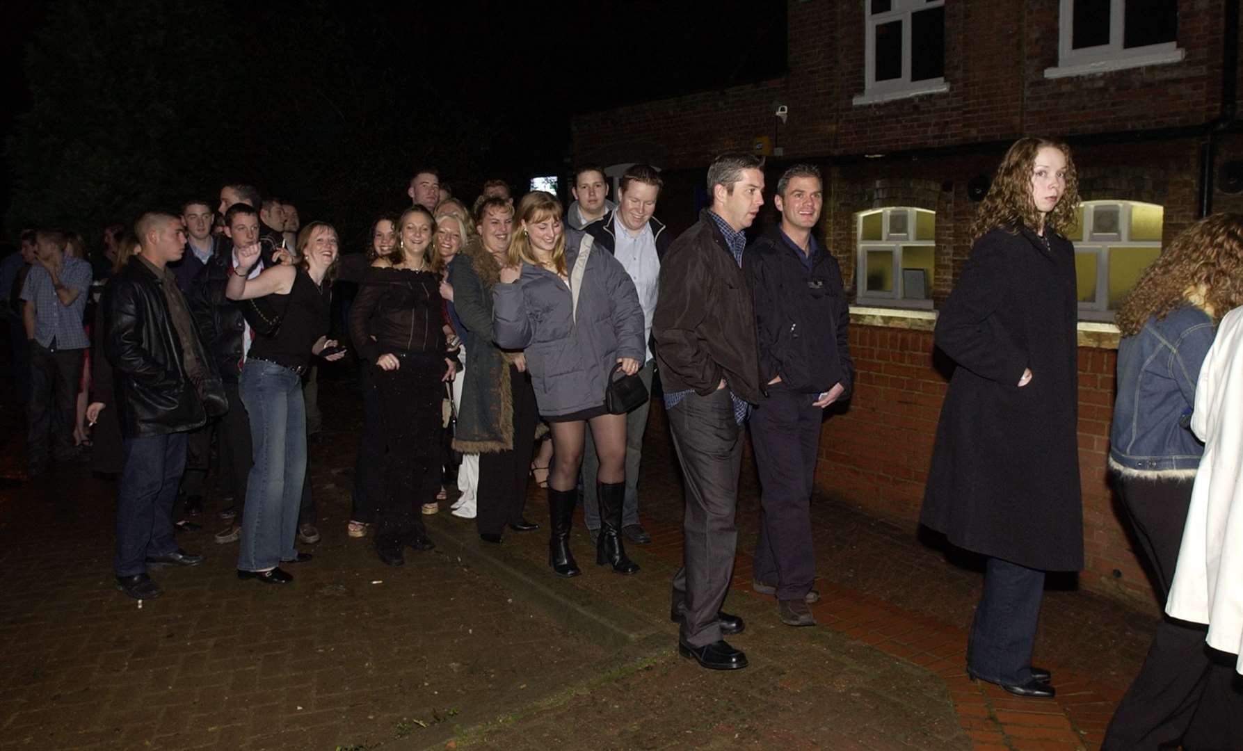 Queues for Liquid's opening night in November 2002