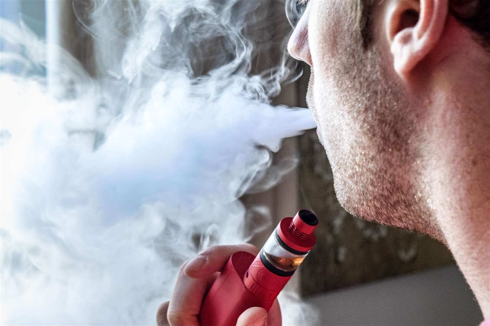 Vaping is not advised as a long-term alternative to smoking. Picture: Vaping360