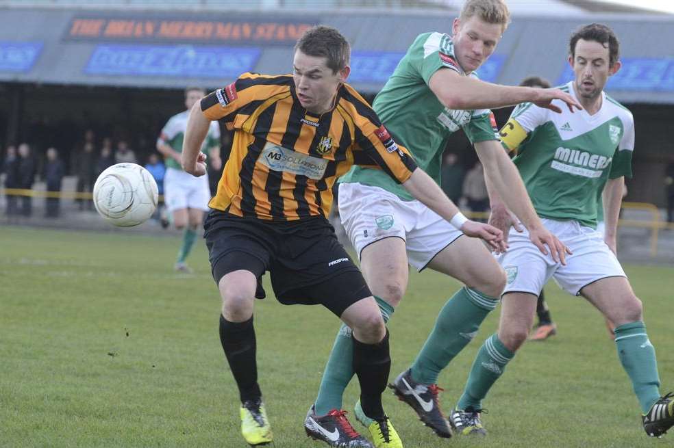 Dane Luchford takes on two Leatherhead defenders (Pic: Gary Browne)