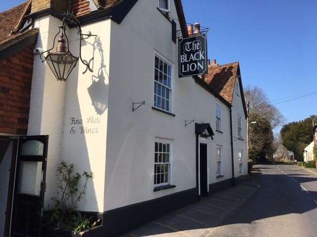 Right on the roadside in Lynsted, the Black Lion has been serving customers in this village since passing vehicles were all being pulled by horses