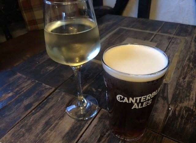 Served with a full, creamy head, The Miller’s was a great ruby red, fruity session bitter. And Mrs SD’s wine was good too