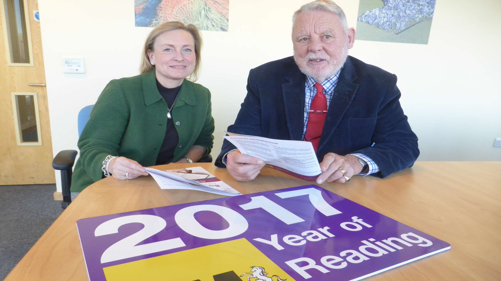 Terry Waite is briefed by KM Group chairman Geraldine Allinson on KM's Year of Reading campaign and announces his decision to become Honorary Patron of the KM Charity Team..
