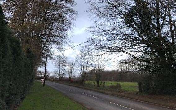Plans for a 16m phone mast in Yalding were rejected