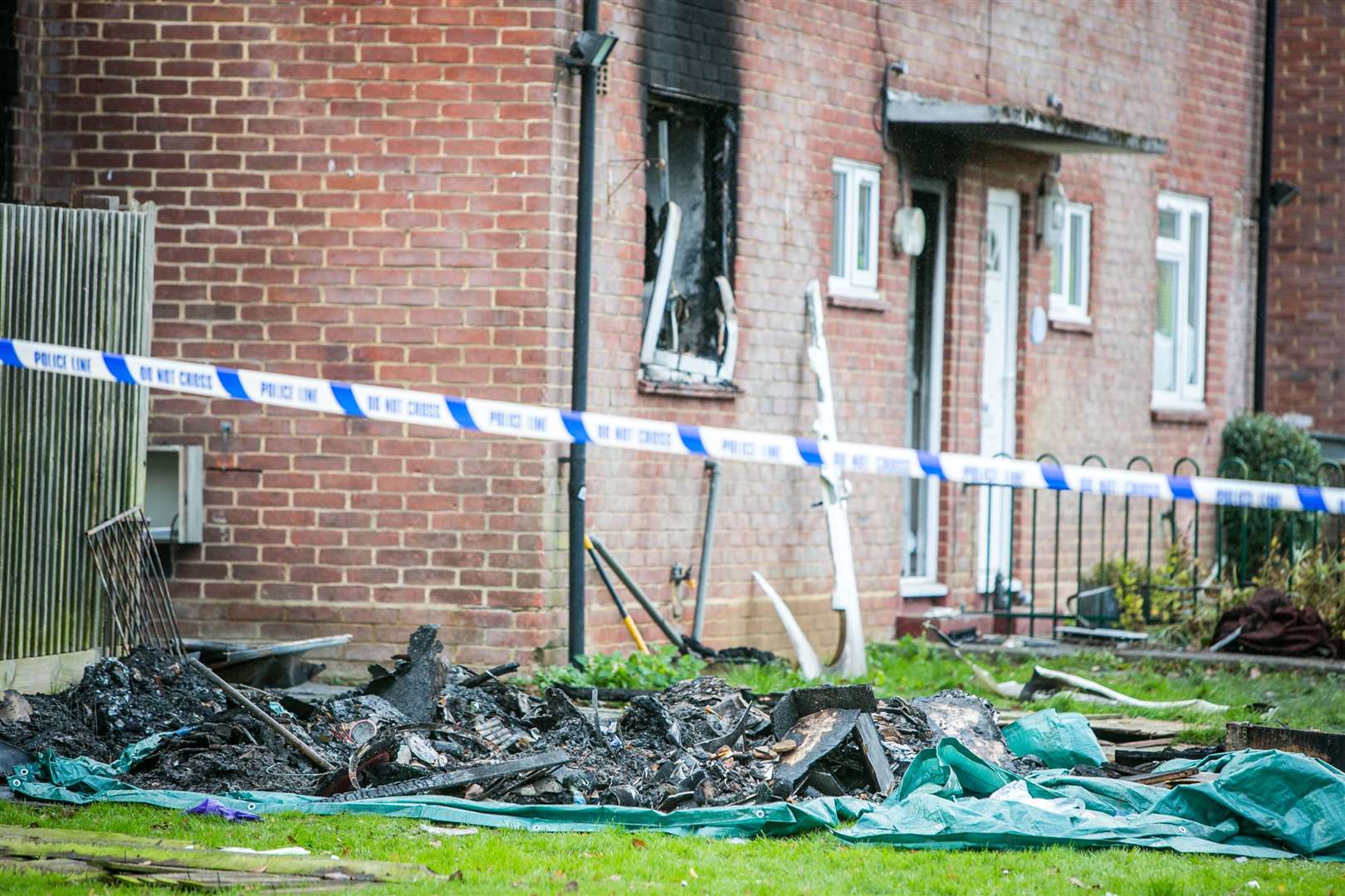 House fire and murder scene at Spitfire Road, West Malling. Picture: Matthew Walker. (5479692)
