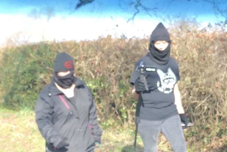 Hunt saboteurs wearing balaclavas