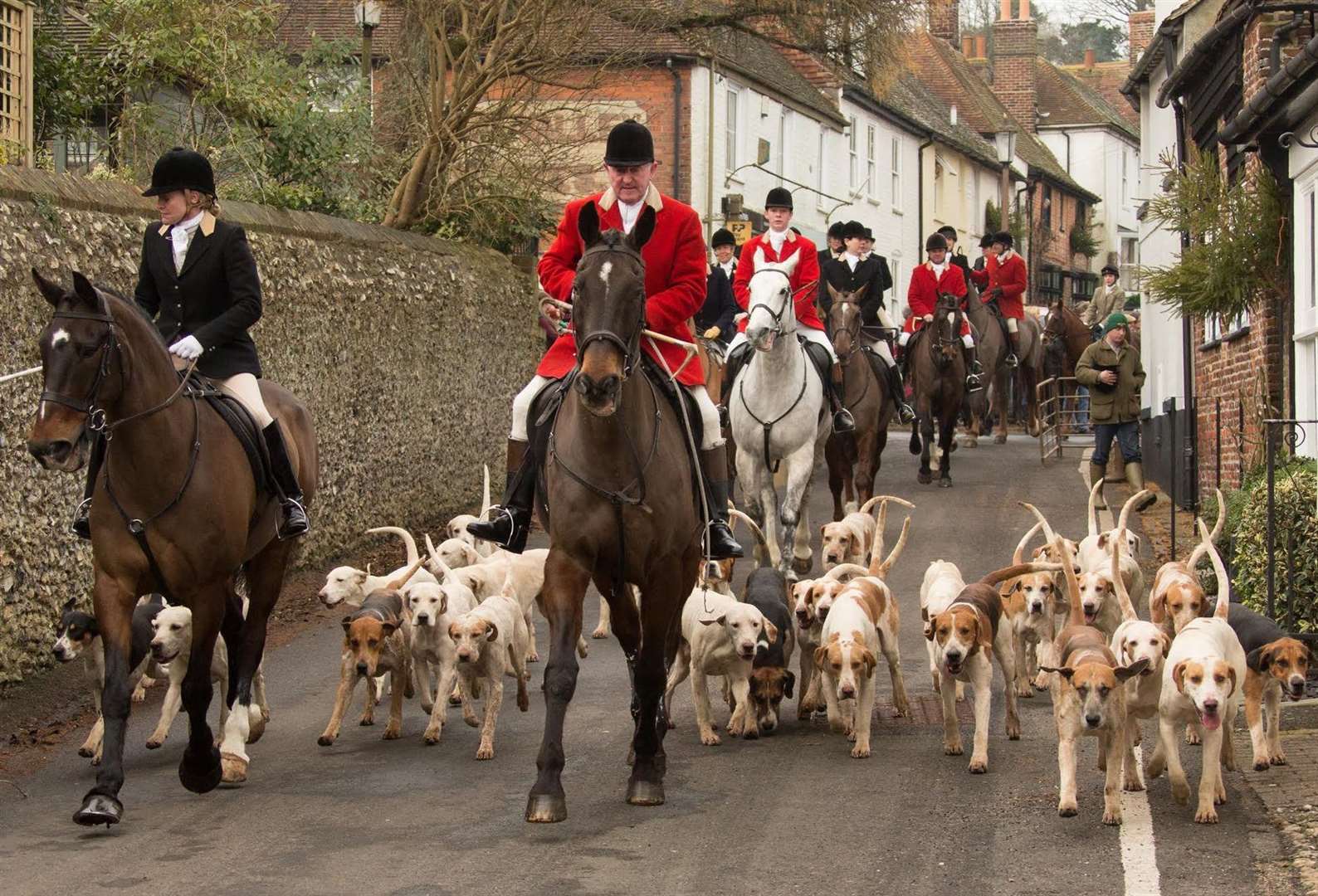 Members of the East Kent with West Street Hunt