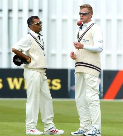 Spinner and Skipper: Min Patel and David Fulton are left frustrated in their attempts to take early wickets in the final day's play of their championship clash with Surrey at Tunbridge Wells. Picture by Matthew Walker