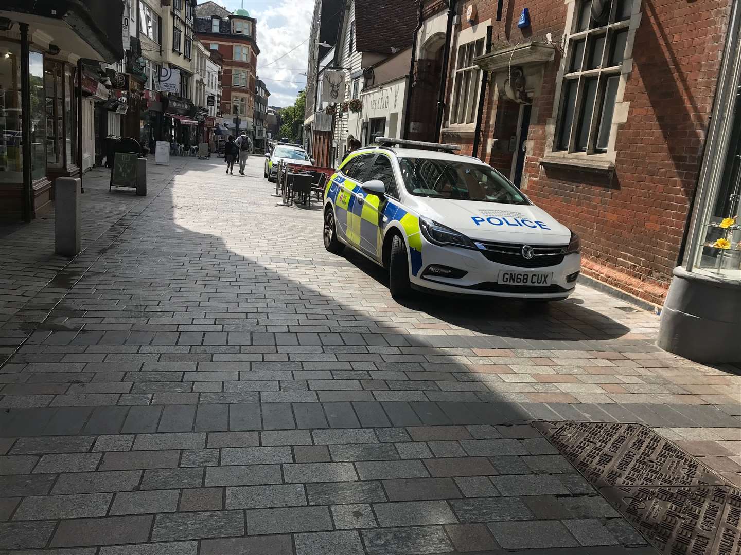 Police in Bank Street, Maidstone (15440570)