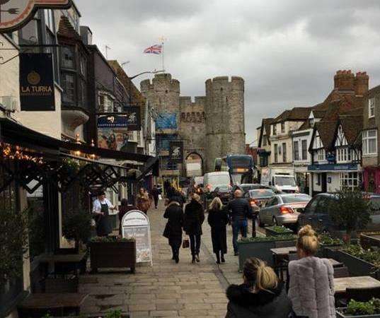 The stuck lorry at Westgate Towers, Canterbury. Picture: Lynsey Marshall. (5691849)