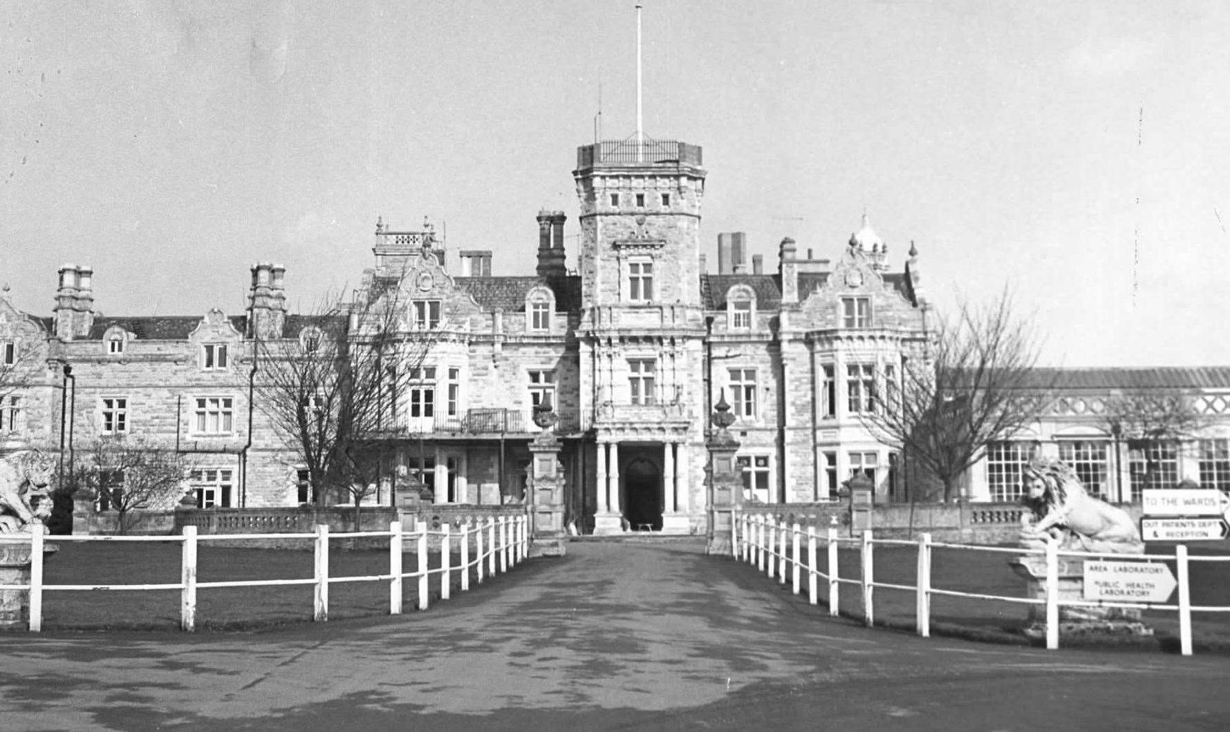 Preston Hall Hospital in 1977