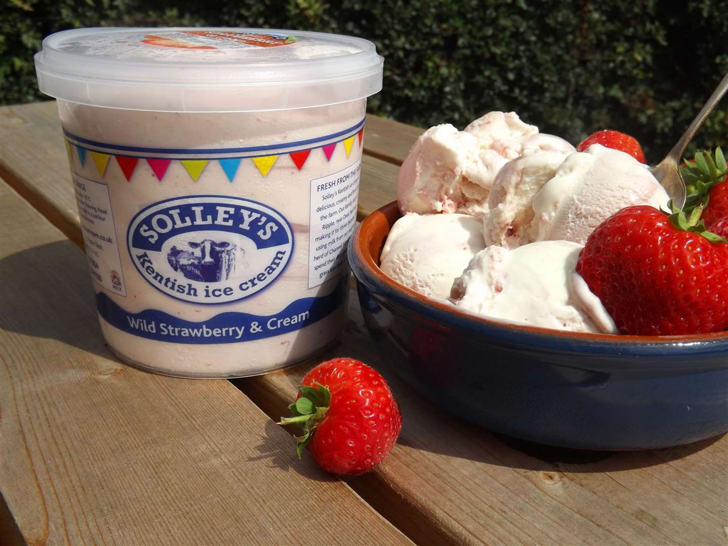 Solley's sells ice cream direct from the farm gate throughout the summer
