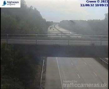 There are delays on the M20