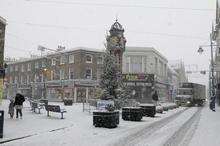 Snow falls in High Street, Sheerness
