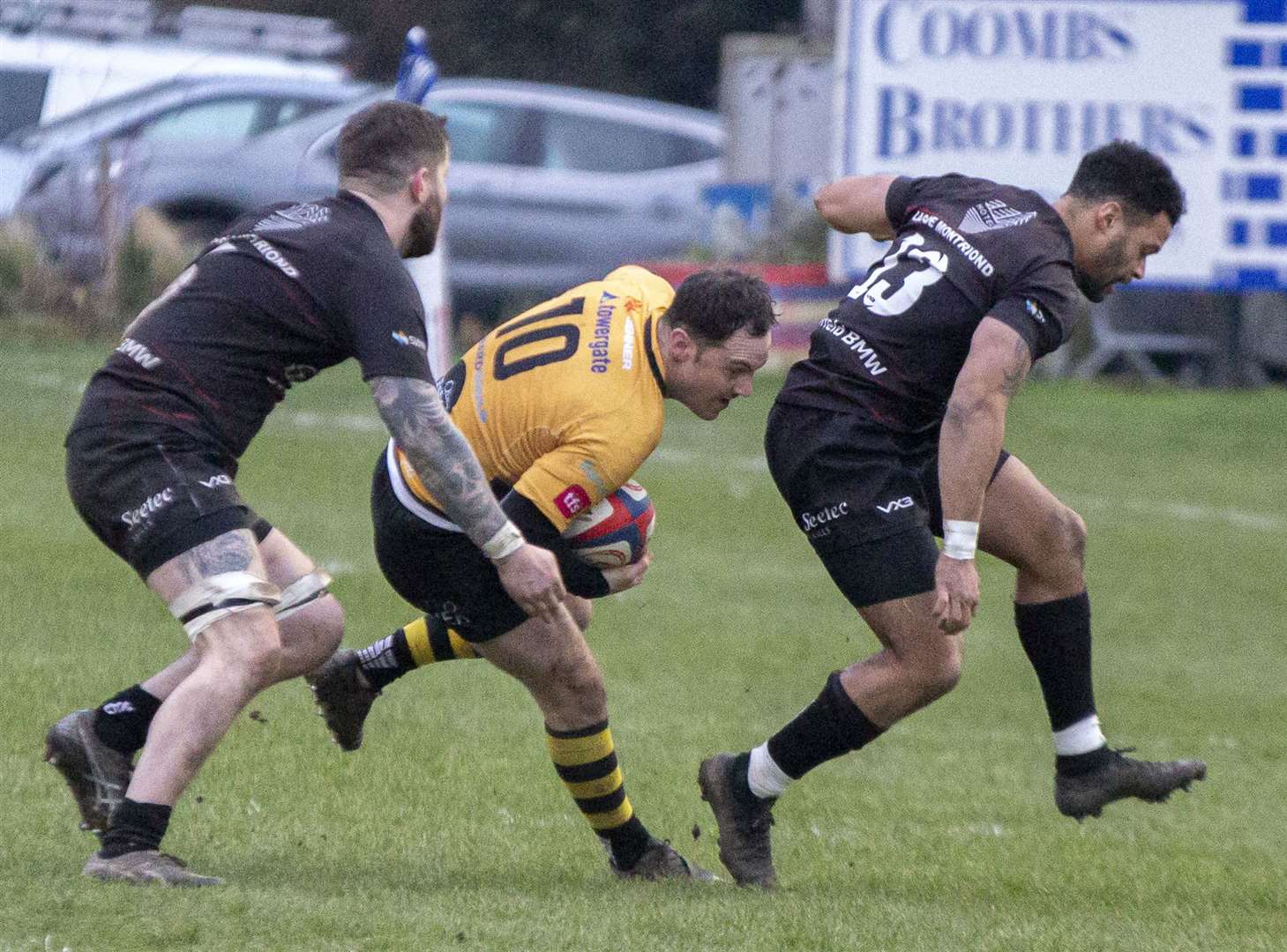 Canterbury's Tom Best in possession against Rochford Hundred. Picture: Phillipa Hilton