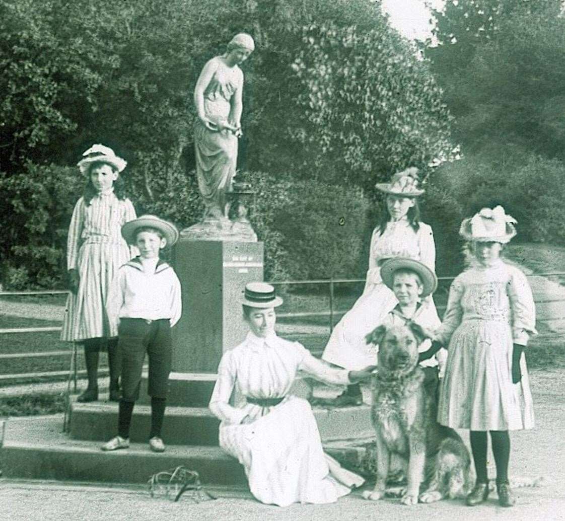 The statue and water fountain as it once was. Picture: The Faversham Society