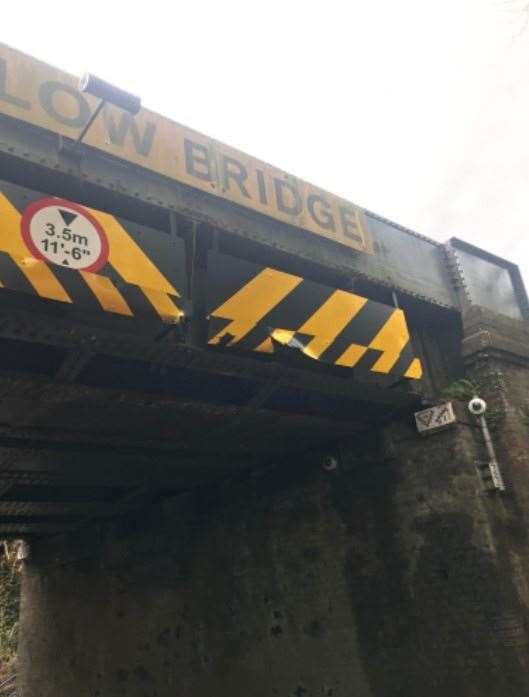 A lorry hit a bridge in Kearnsey this morning. Picture @NetworkRailSE