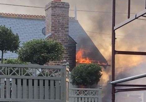 The rapidly spreading blaze in Island Wall. Picture: Lucy Boutwood