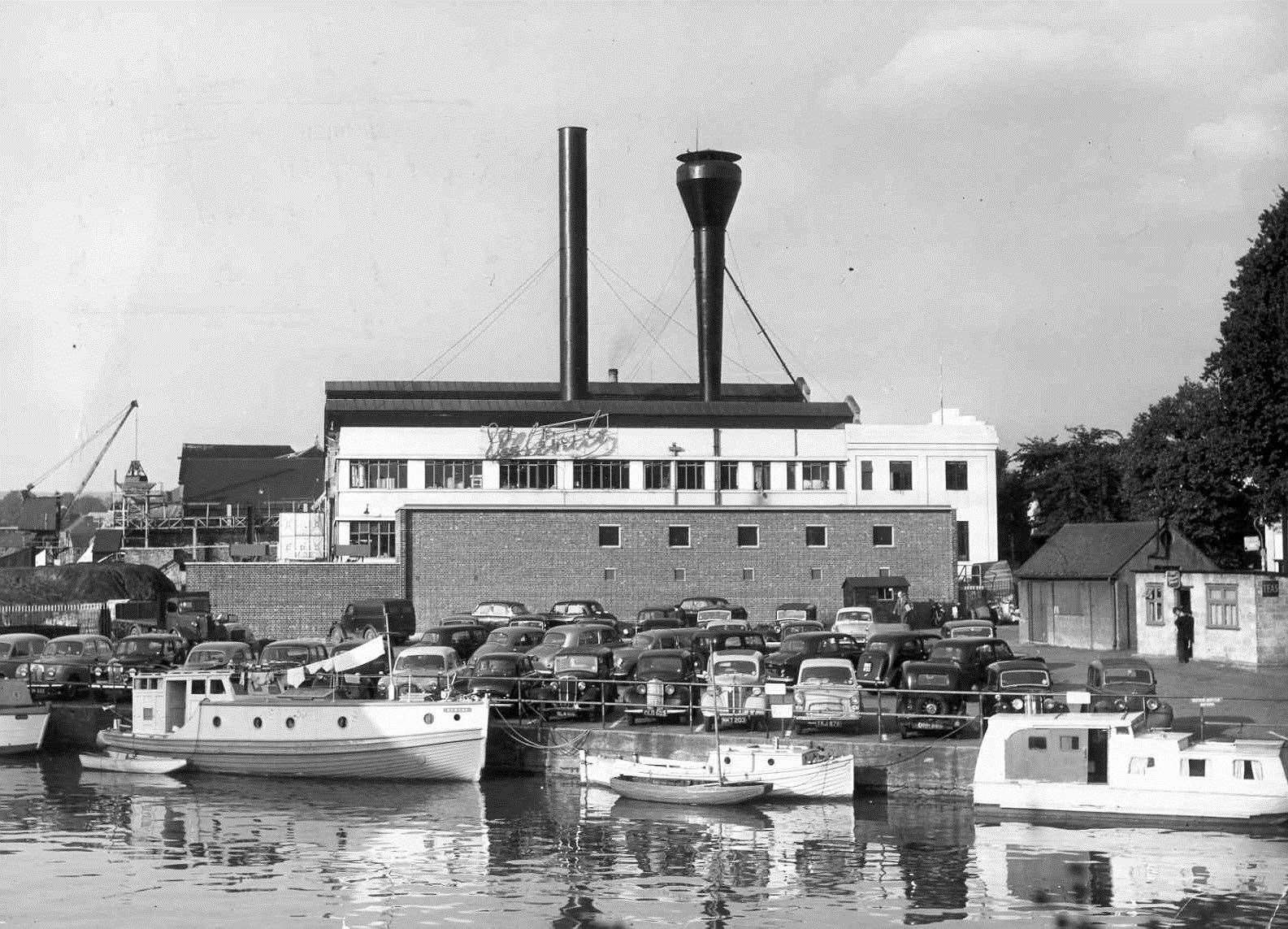 Maidstone Electricity Works in the 1950s, part of a heavily-industrialised area at Fairmeadow