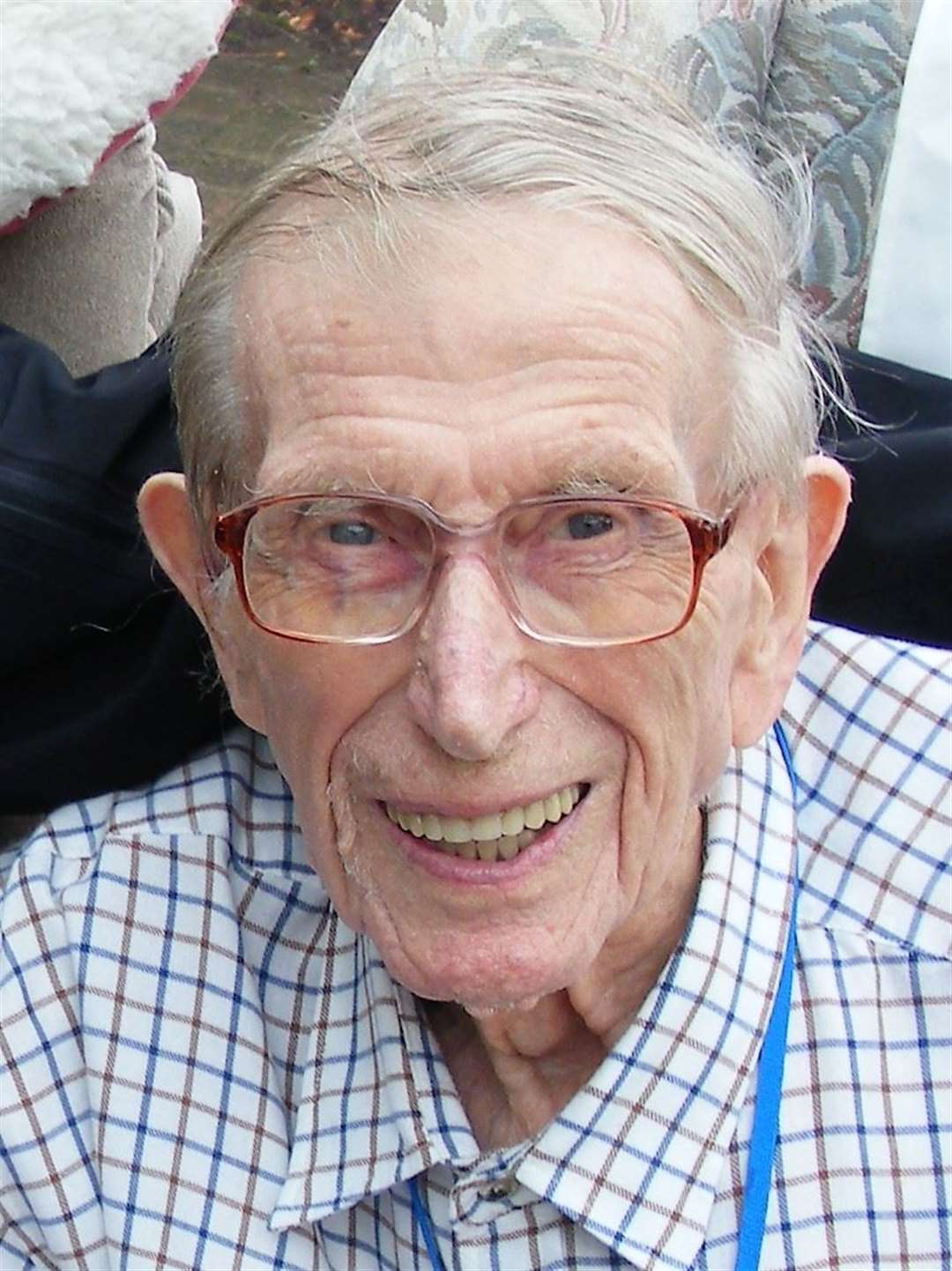 Ted Trowell, one of the eldest radio hams, died at his home in Minster, Sheppey, aged 98