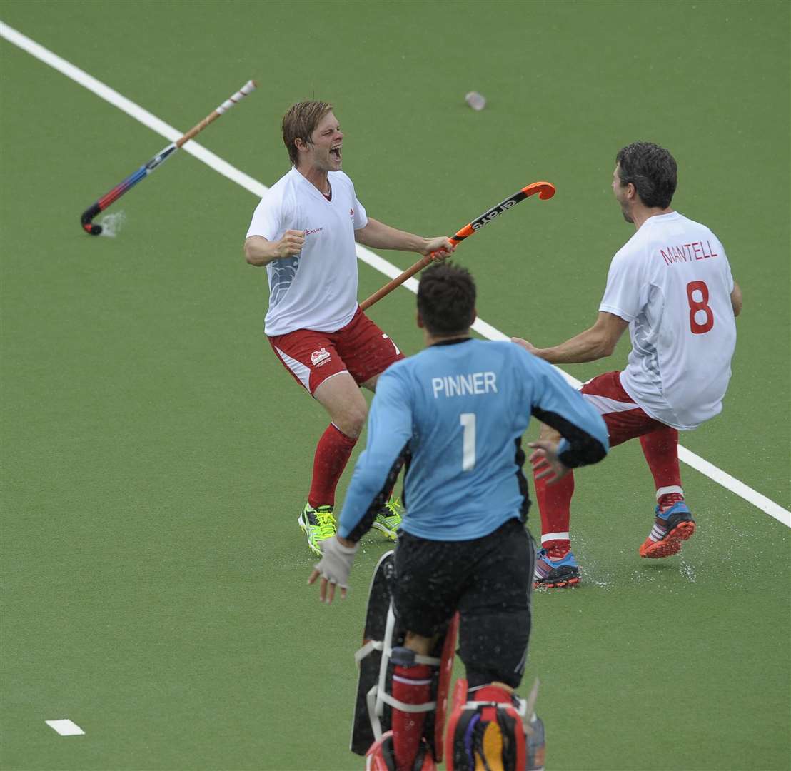 Goalkeeper George Pinner celebrates victory in their bronze medal match against New Zealand at the XX Commonwealth Games, Glasgow Picture: Ady Kerry/England Hockey