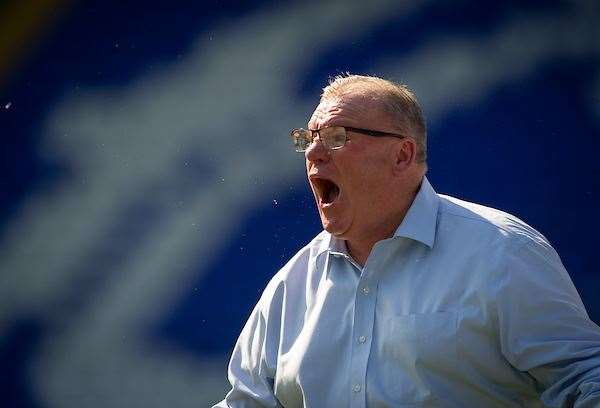 A frustrating first half for Gills manager Steve Evans at Coventry Picture: Ady Kerry (15699083)