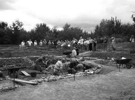 Maidstone Area Archaeological Group's­s site at East Farleigh