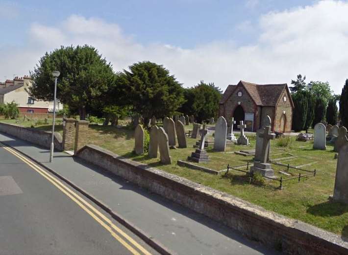 The cemetery off Woodnesborough Road in Sandwich where the attempted robbery took place Picture: Google Maps