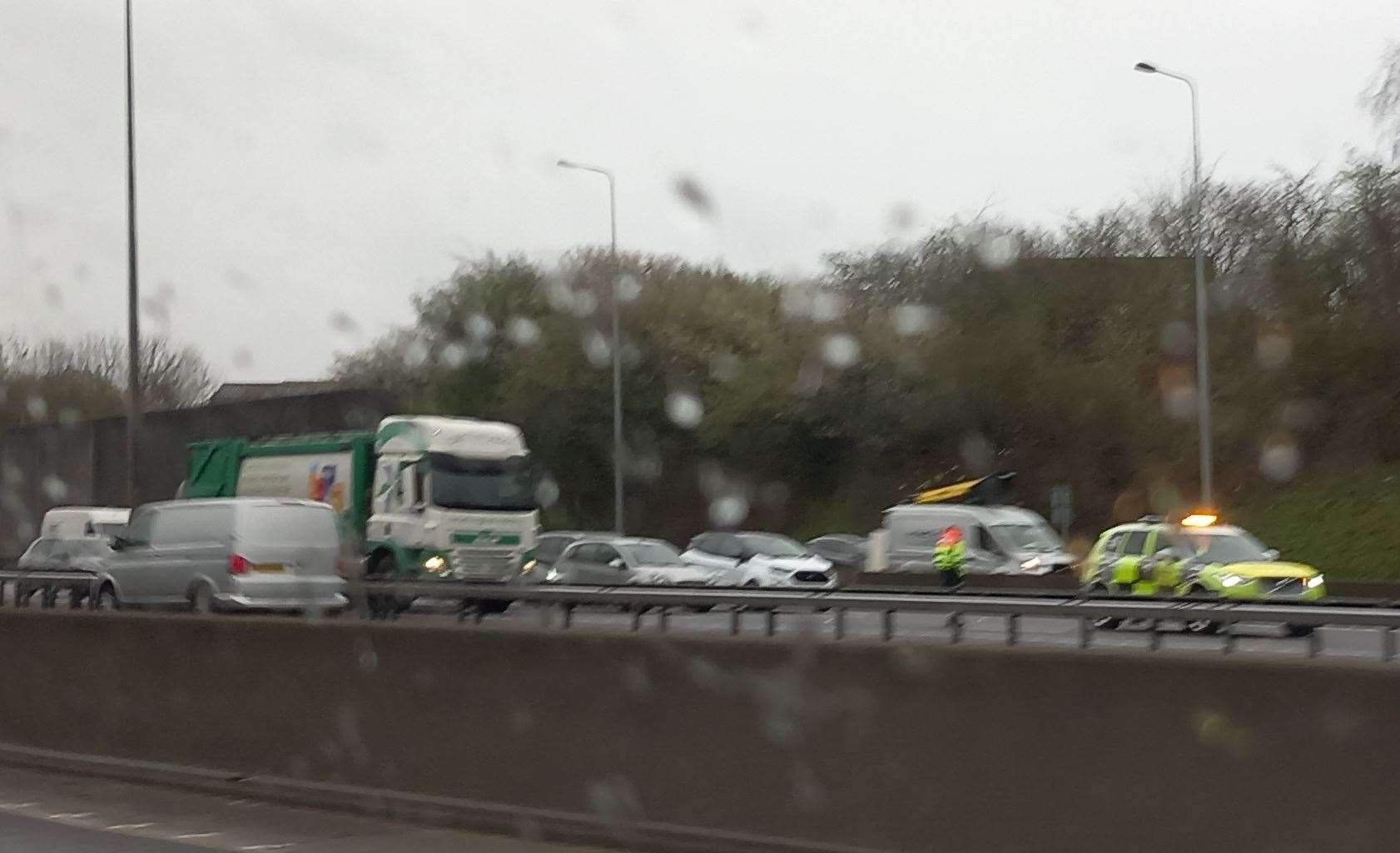 Traffic stopped on M20 Blue Bell Hill