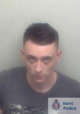 Sean Crossin is wanted by Kent Police (5391574)