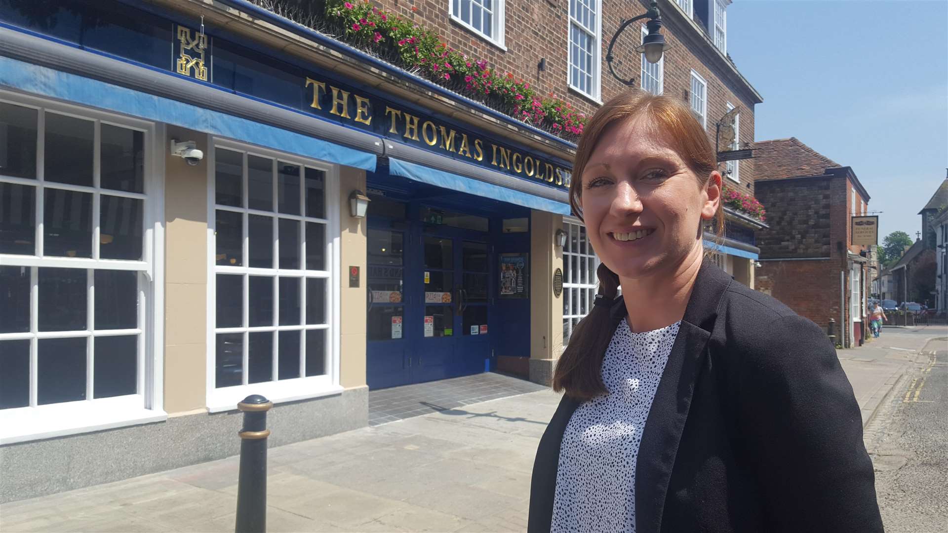 Manager Ali Stevenson outside the new Wetherspoons hotel in Canterbury (2241546)