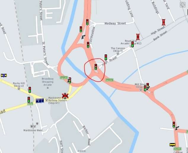 Map of Maidstone roundabout (5729168)