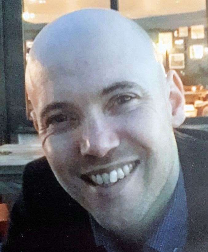 Andy Smith, 34 hasn't been seen since Friday morning. Picture: Kent Police (12017720)