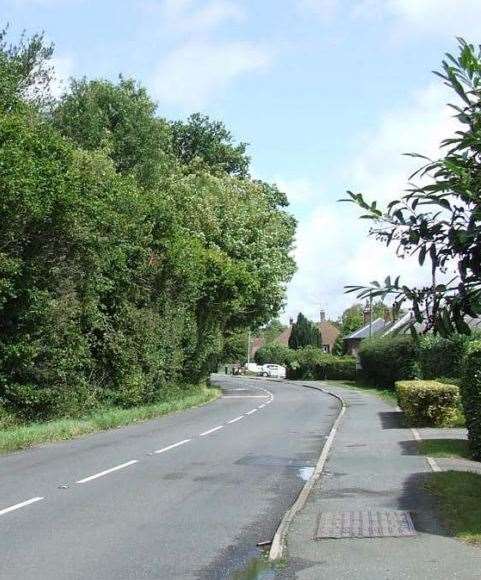 Maidstone Road in Matfield. The development site would be on the left.