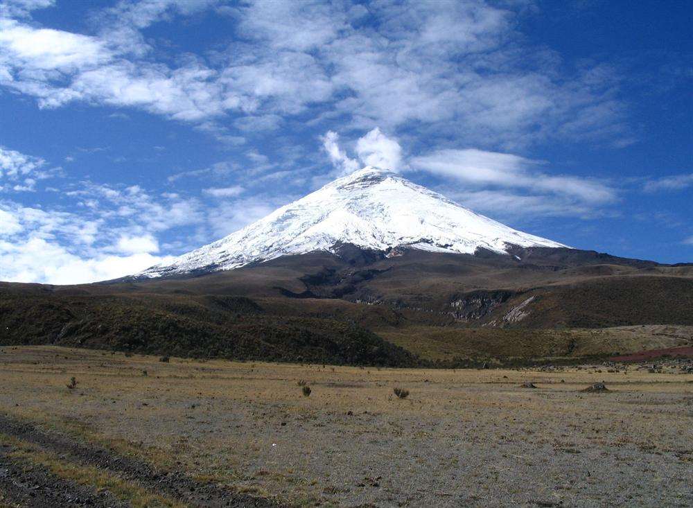 Tracey Crouch attempted to climb the volcano Cotopaxi i Ecuador