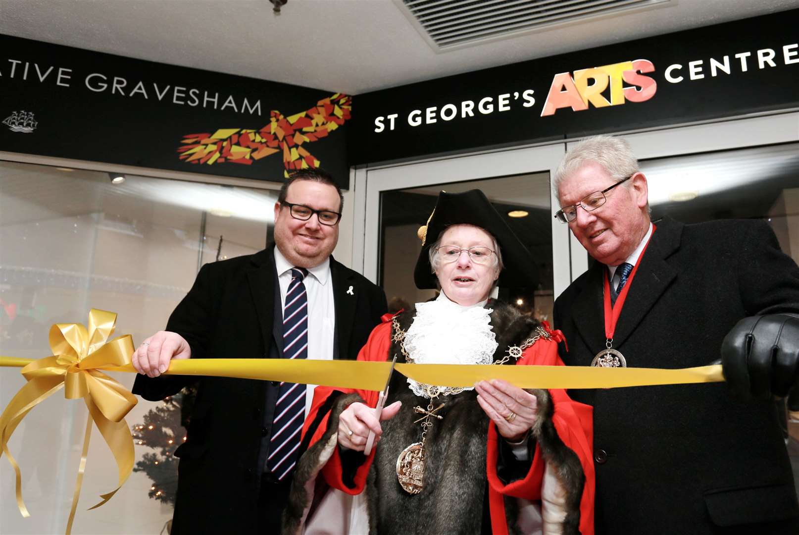 The Mayor of Gravesham, Cllr Lyn Milner, cuts the ribbon to open the St George’s Arts Centre helped by Cllr Shane Mochrie-Cox, Cabinet Member for Community & Leisure (left) and James Loughlin