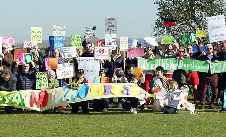 Residents protest over plans to build 250 homes in Cliffe