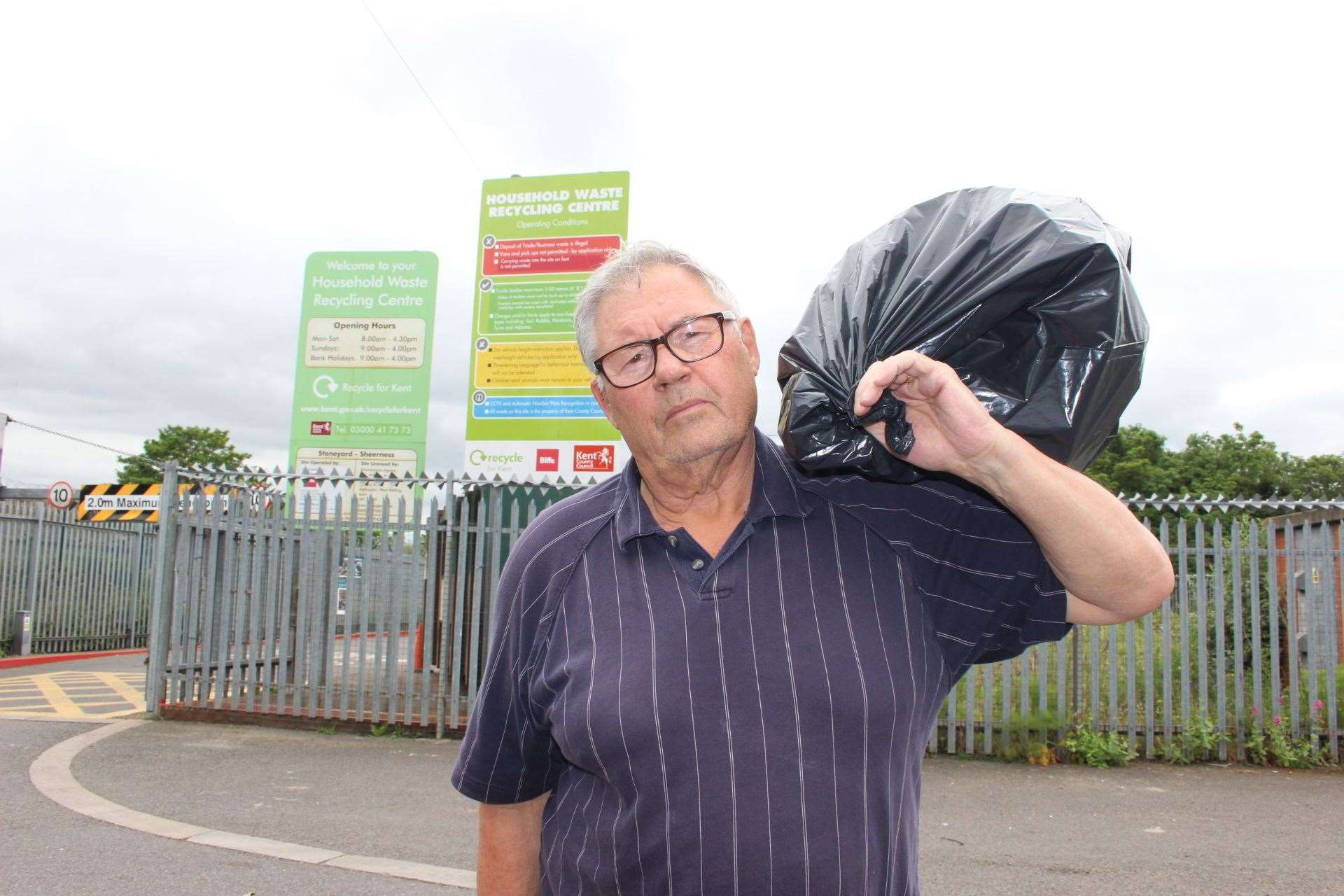 Sheerness councillor Brian Spoor protests about new KCC tip charges. Picture: John Nurden (11530378)